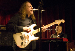 warren_haynes_with_ivan_neville